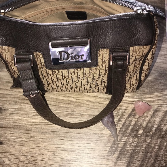 DIOR - Picture 1 of 8